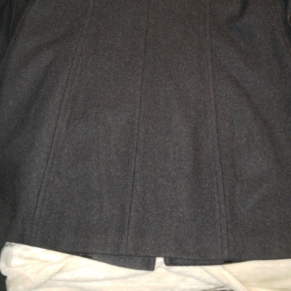 Coat - Picture 4 of 5